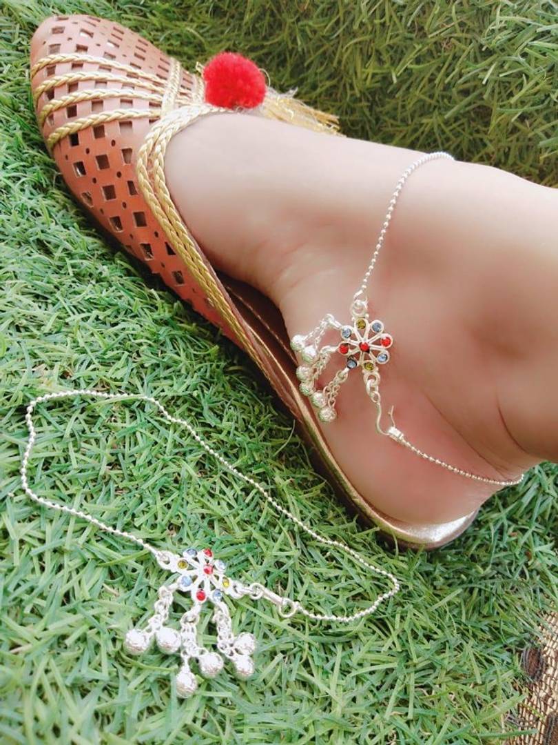 Trendy Beautiful Brass Silver Plated Anklets